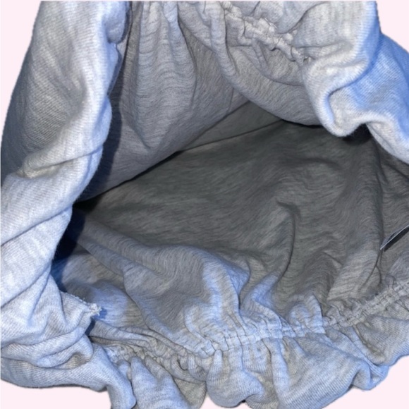 Cropped Sweater - Picture 3 of 3